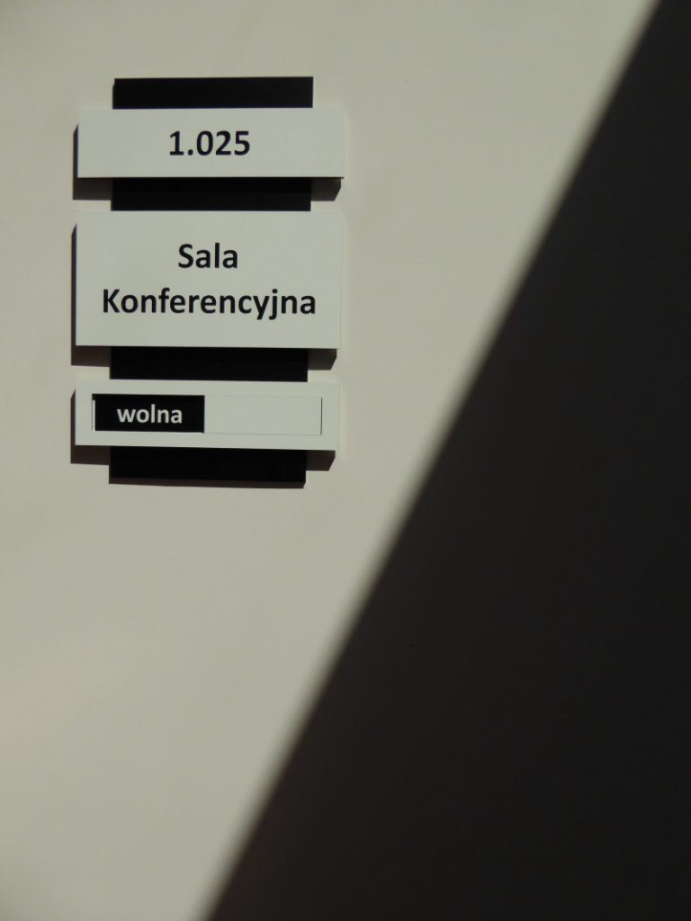 Home tabliczki na drzwi wolnez zajete scaled e1675012228989 768x1024